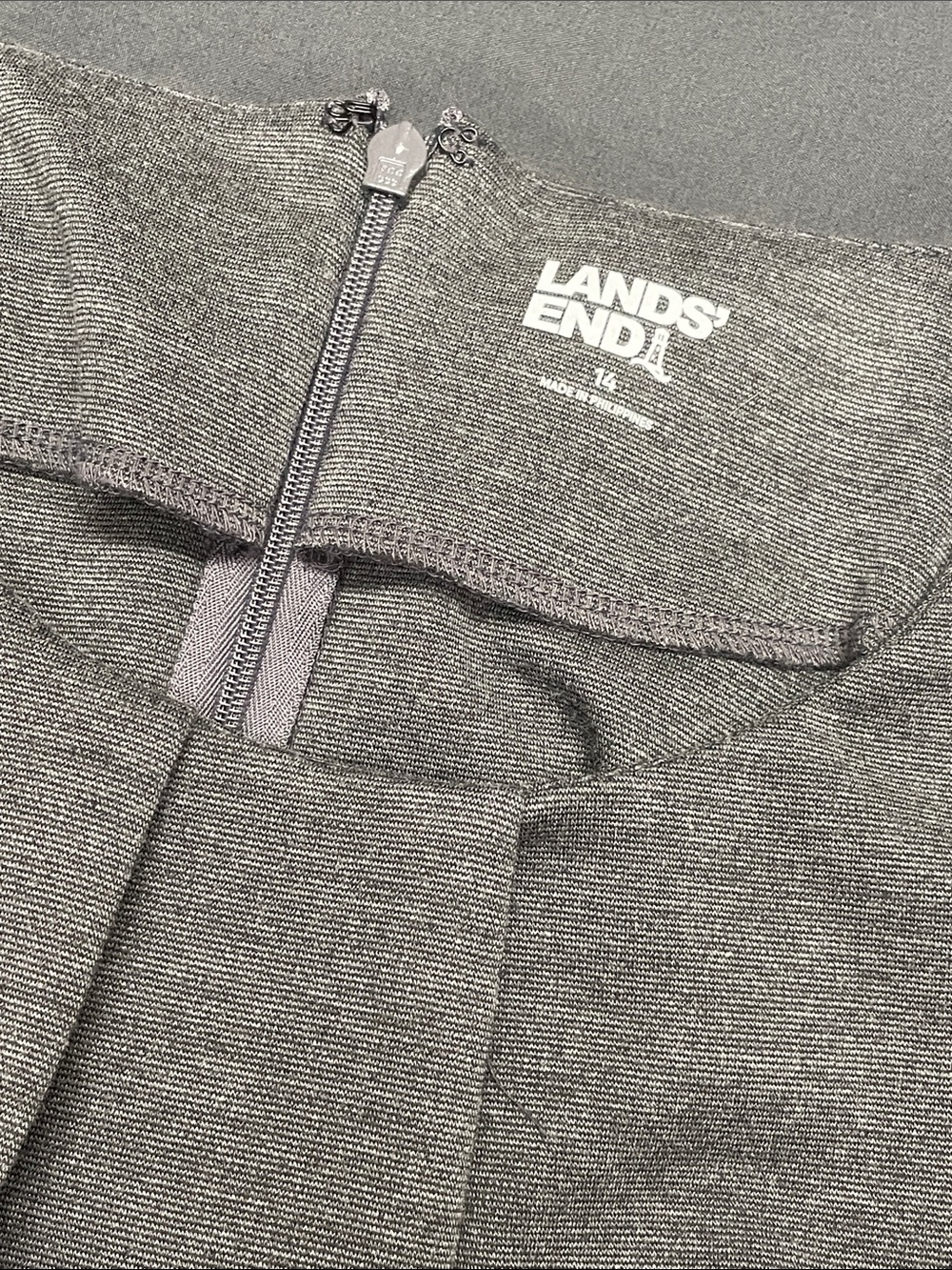Lands' End Charcoal Gray Short-Sleeve Ponte Dress with Front Pleat L86 - Picture 5 of 10
